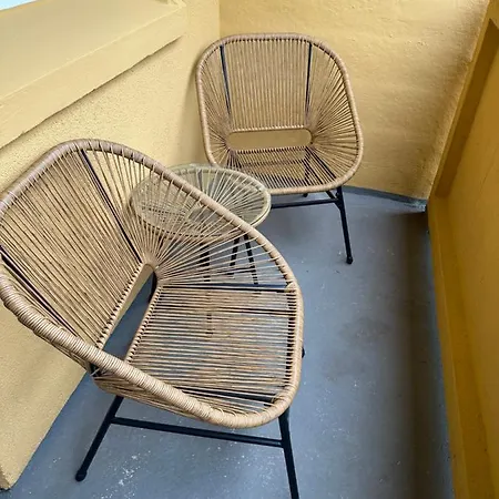 Appartement Modernes Inkl Parkplatz, Balkon, Wifi, Waschmaschine - Naehe Wasserschloss Klaffenbach *