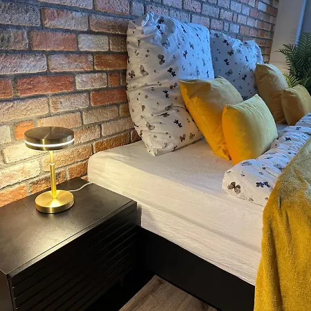 Angebot - Modern & Gemuetlich Mit Parkplatz, Balkon, Wifi, Waschmaschine - 5min Zum Schloss Apartmán *