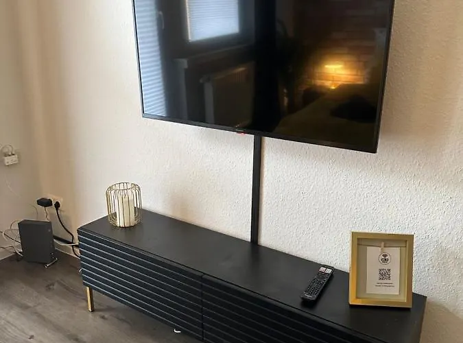 Angebot - Modern & Gemuetlich Mit Parkplatz, Balkon, Wifi, Waschmaschine - 5min Zum Schloss Apartament